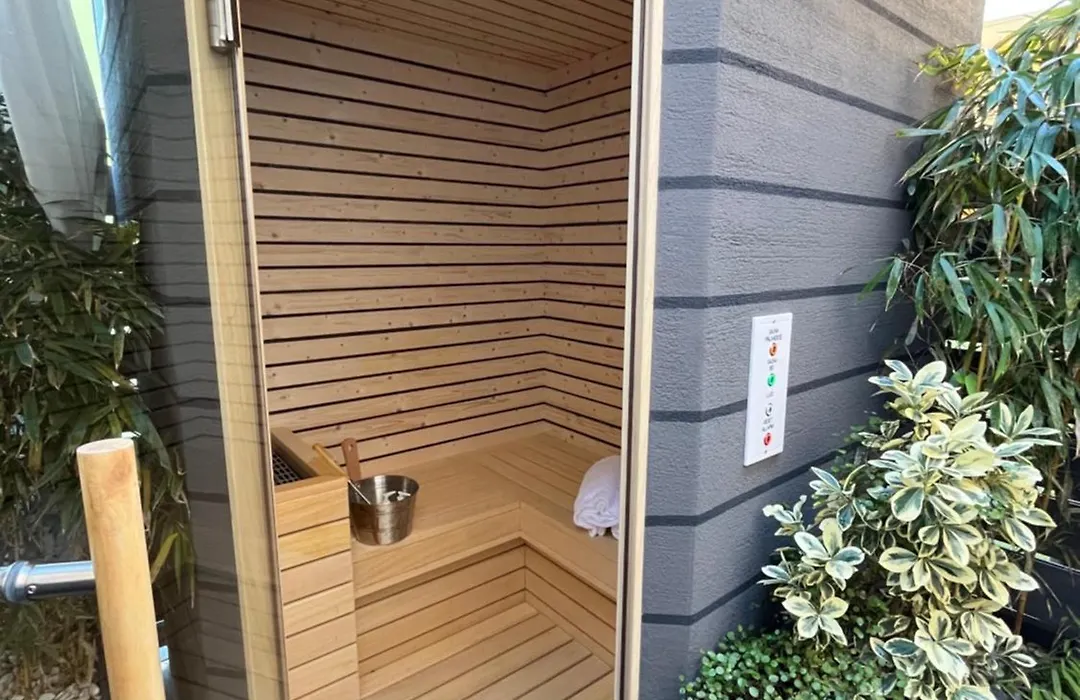 Sea Garden Apartments & Rooms-1